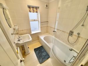 Photo 13- click for photo gallery